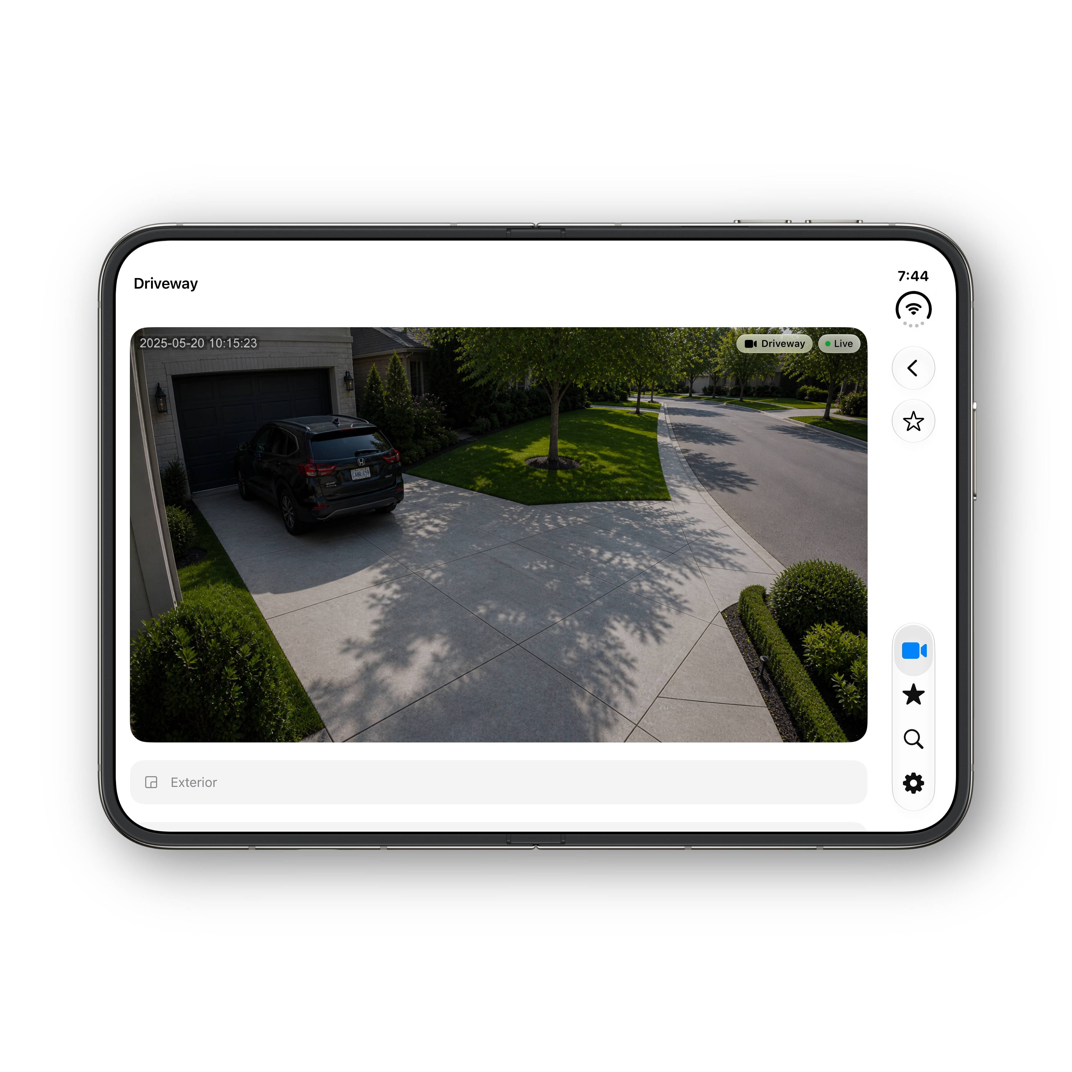 iPhone Duo unfolded camera detail