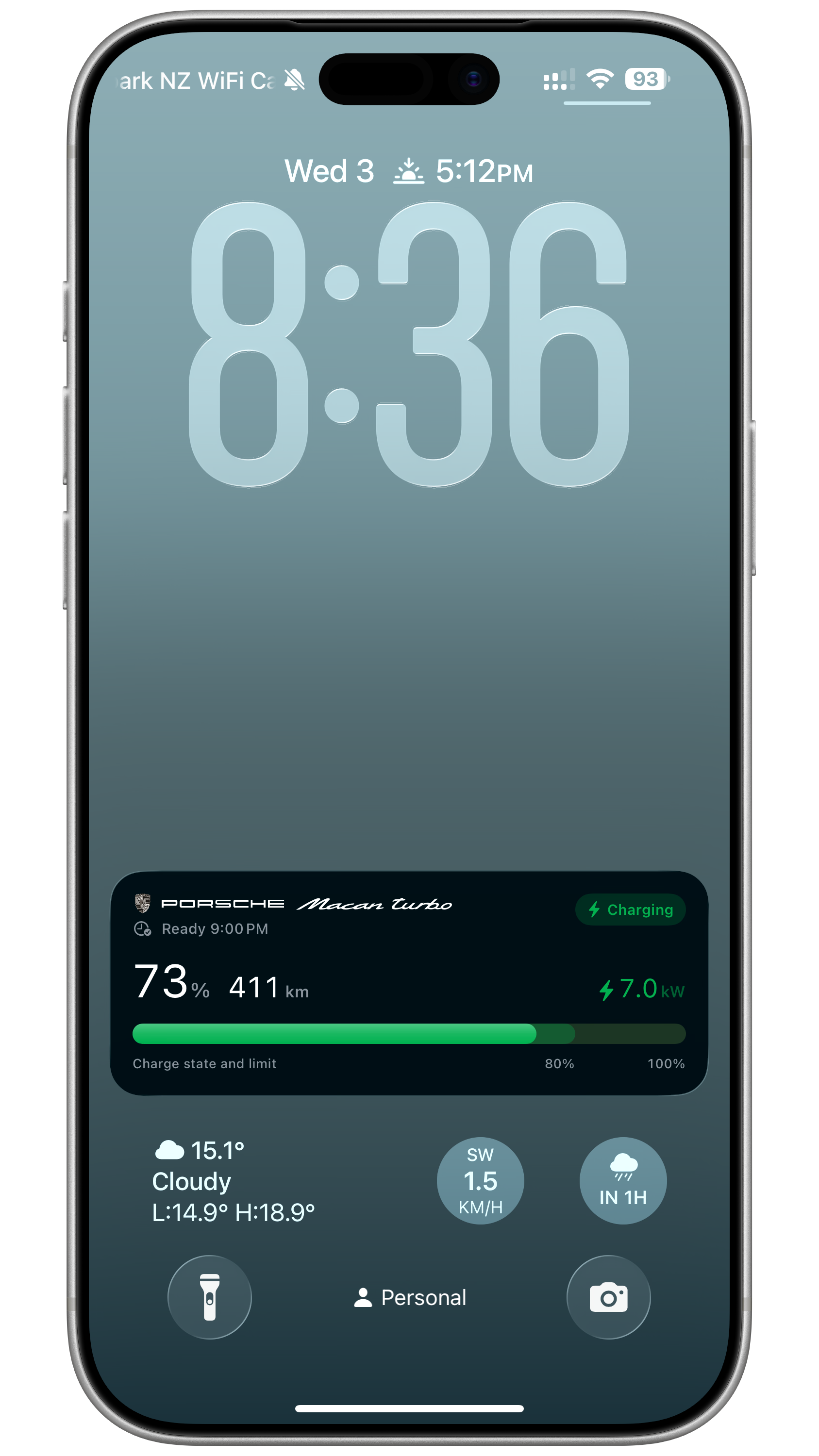 Porsche Ultra Live Activity on the Lock Screen and Dynamic Island